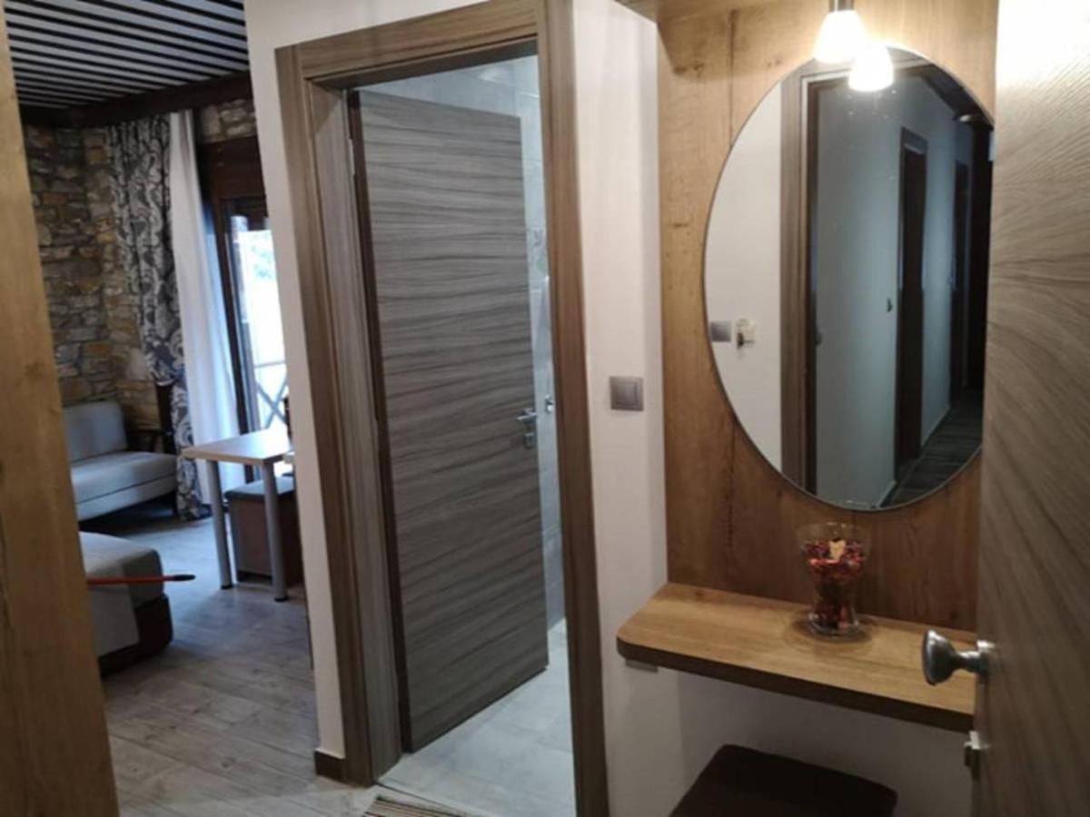 Anna Studios Maries (Thasos)